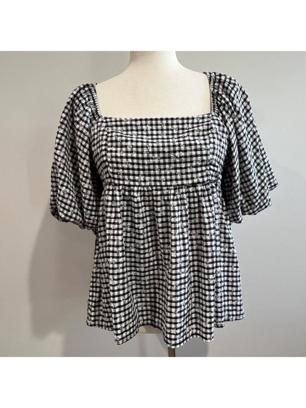Sweet Lemon Baby Doll Top Womens L Black Gingham with Daisy Print